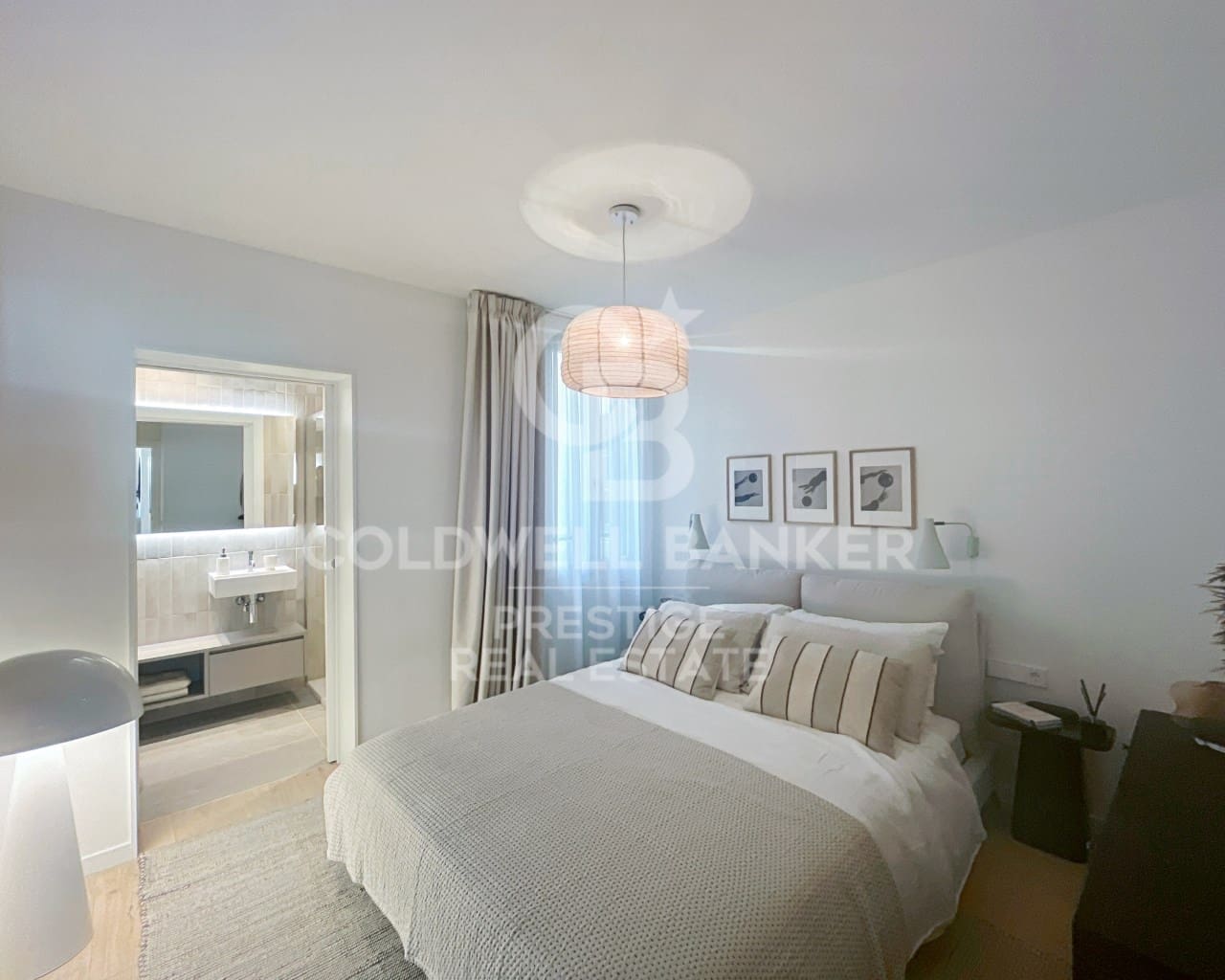 2 bedroom Flat for sale in Barcelona city - € 994,000 (Ref: 9695244)