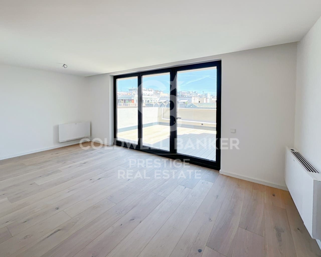 2 bedroom Penthouse for sale in Barcelona city - € 2,150,000 (Ref: 9695245)