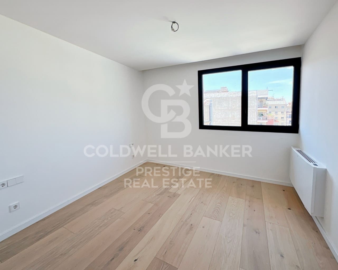 2 bedroom Penthouse for sale in Barcelona city - € 2,150,000 (Ref: 9695245)