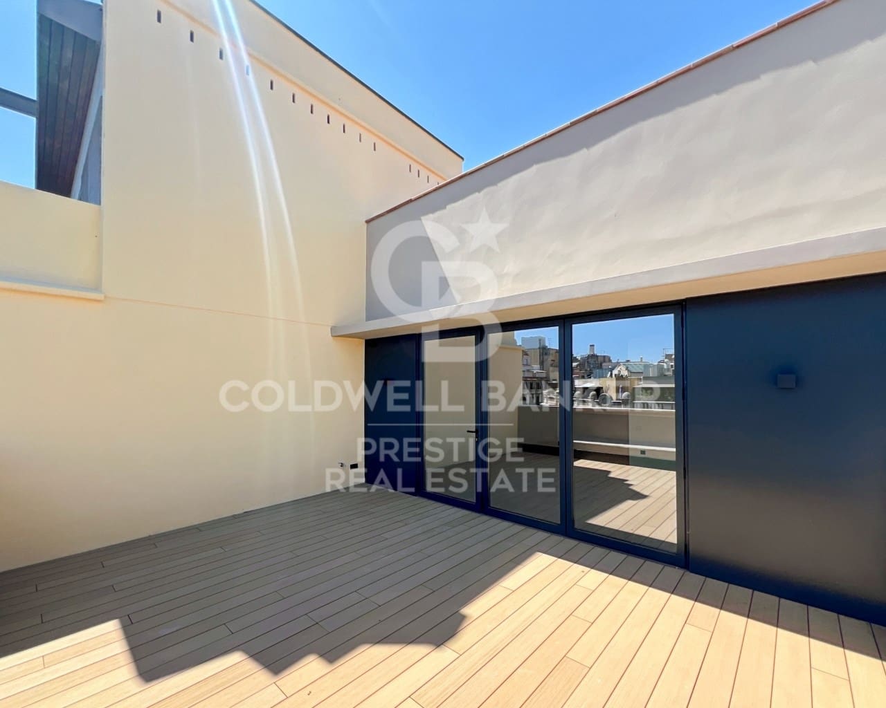 2 bedroom Penthouse for sale in Barcelona city - € 2,150,000 (Ref: 9695245)