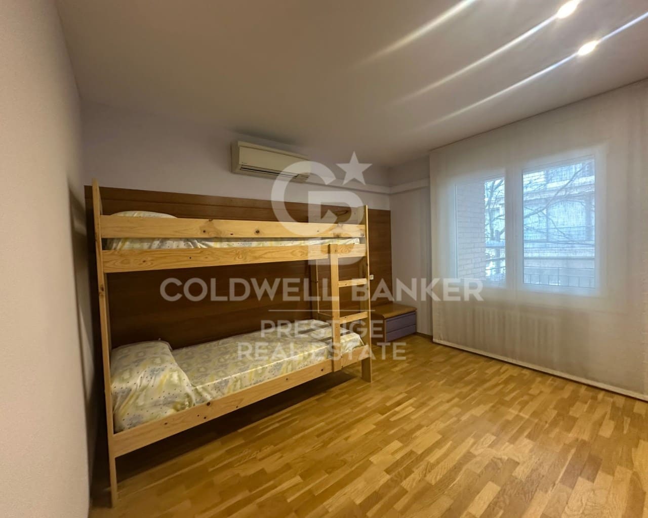 4 bedroom Flat for rent in Barcelona city with garage - € 4,000 (Ref: 9698760)
