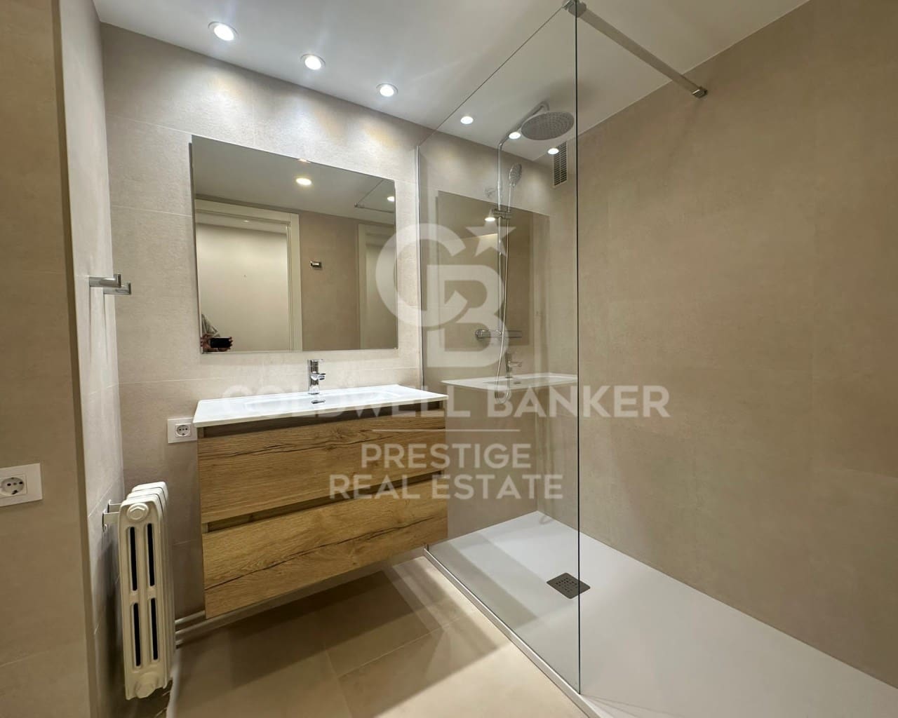 4 bedroom Flat for rent in Barcelona city with garage - € 4,000 (Ref: 9698760)