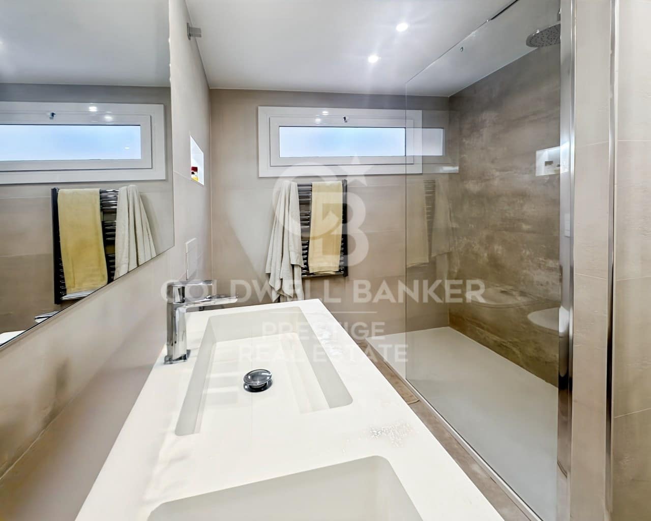 4 bedroom Flat for rent in Barcelona city with garage - € 4,000 (Ref: 9698760)