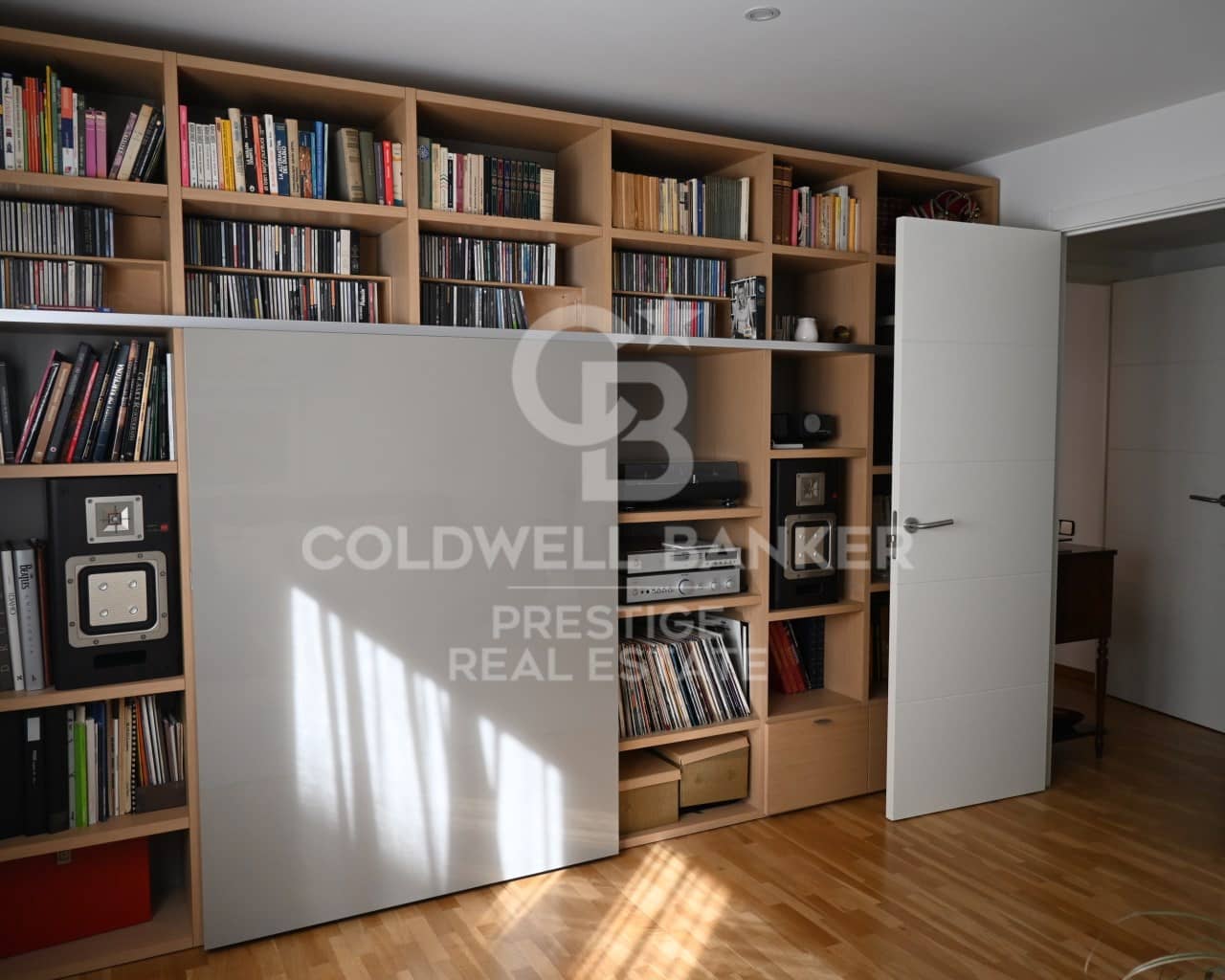 4 bedroom Flat for rent in Barcelona city with garage - € 4,000 (Ref: 9698760)