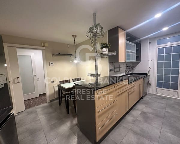 Appartement de 4 chambres à louer à Sant Gervasi - La Bonanova, Barcelone ville avec garage - 4 000 € (Ref: 9698760)