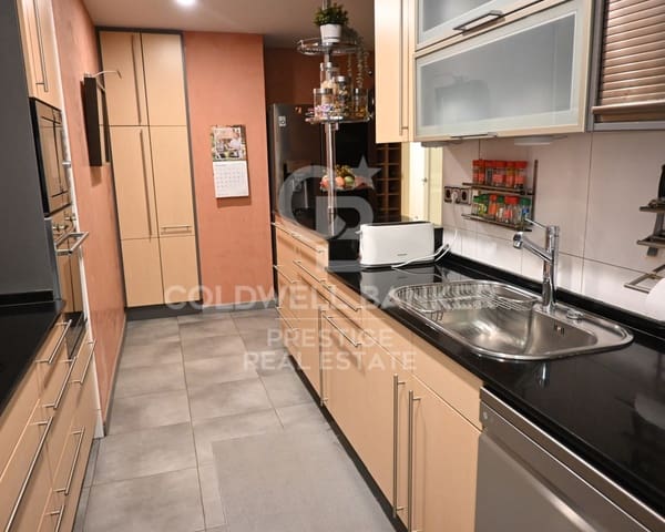 Appartement de 4 chambres à louer à Sant Gervasi - La Bonanova, Barcelone ville avec garage - 4 000 € (Ref: 9698760)