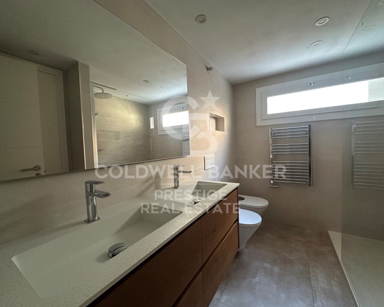 4 quarto Apartamento para arrendar em Barcelona cidade com garagem - 4 000 € (Ref: 9698760)