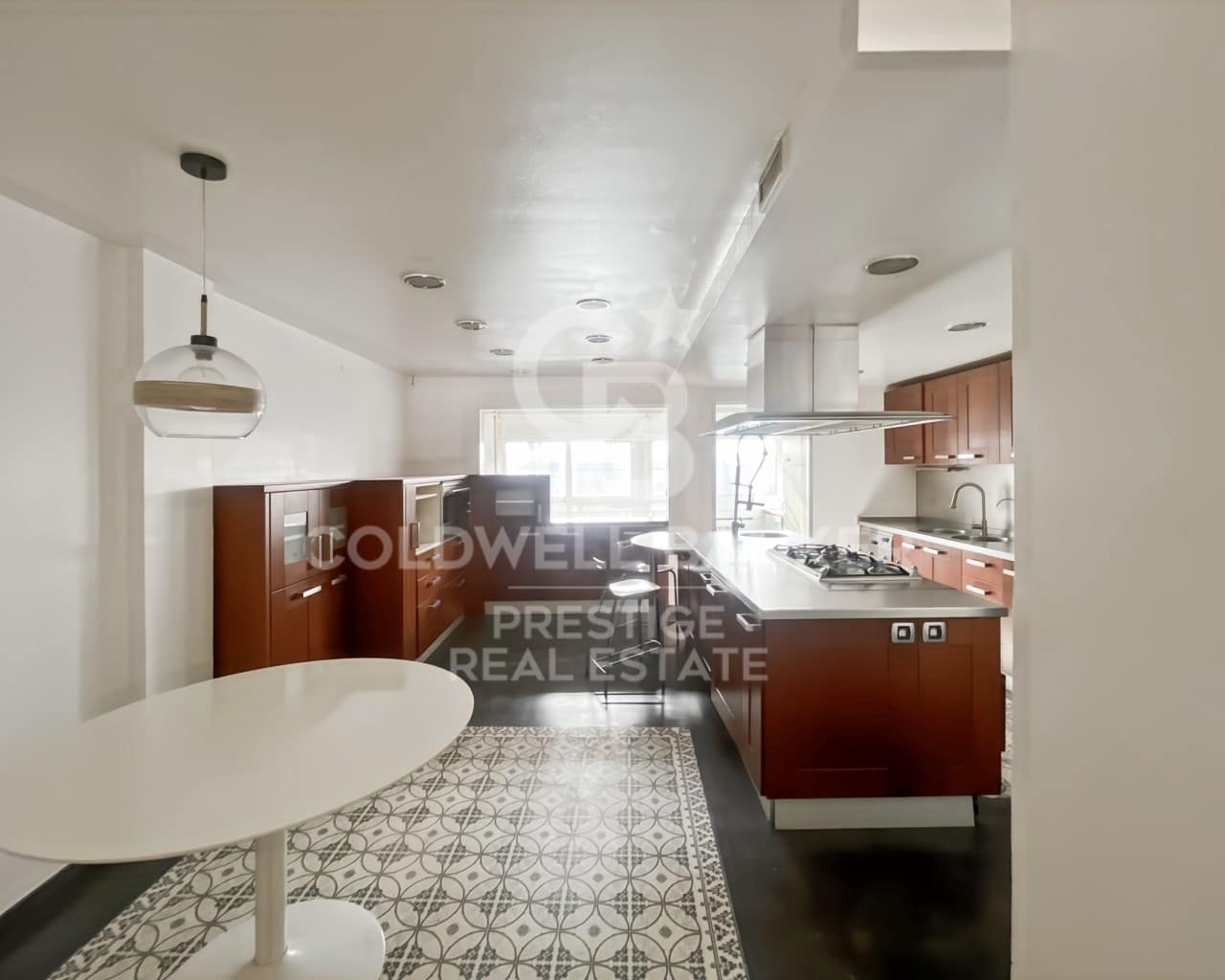 3 bedroom Flat for rent in Esplugues de Llobregat with pool garage - € 3,700 (Ref: 9698761)