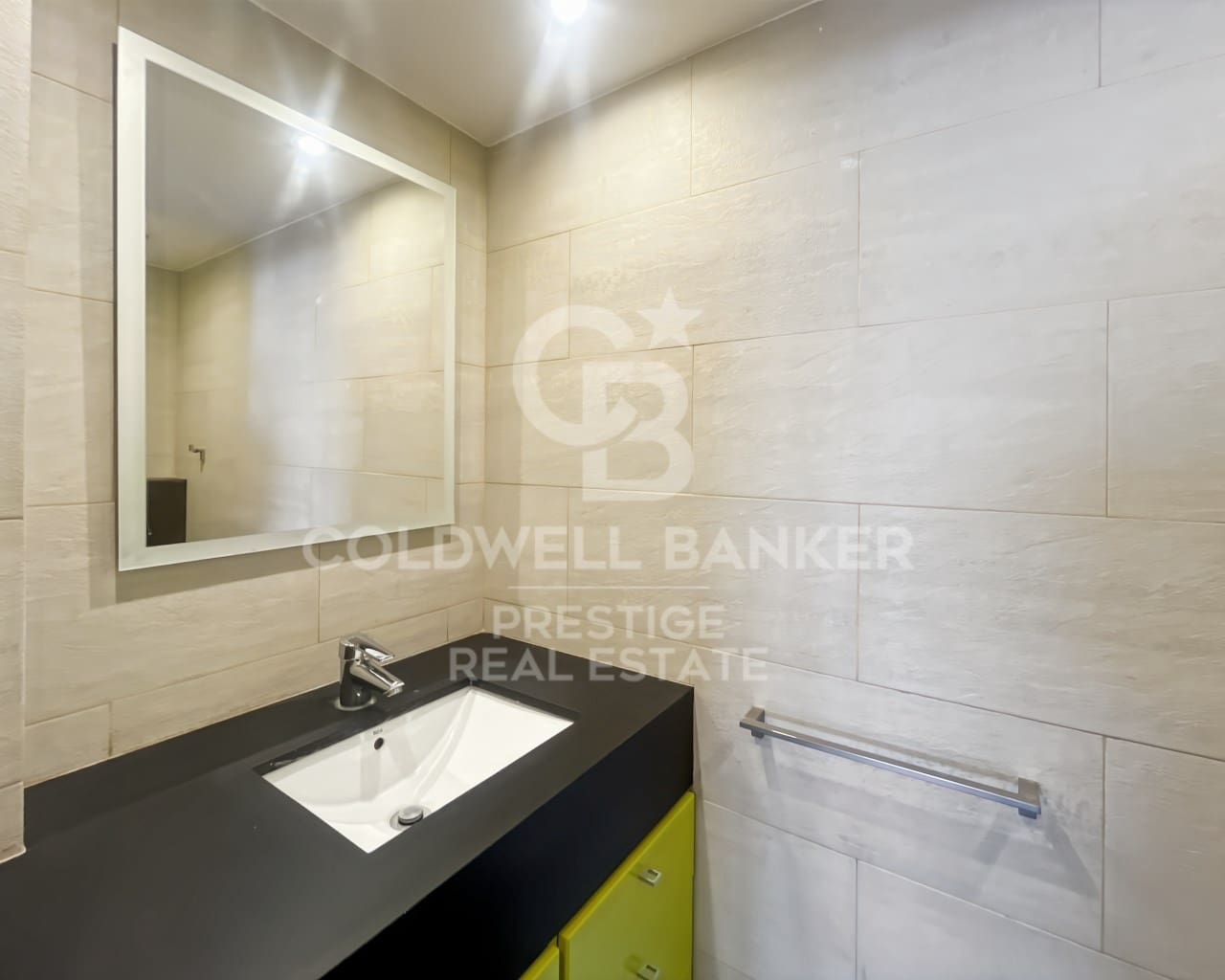 3 bedroom Flat for rent in Esplugues de Llobregat with pool garage - € 3,700 (Ref: 9698761)