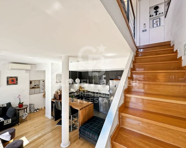 2 slaapkamer Penthouse te koop in El Raval, Barcelona stad - € 699.000 (Ref: 9698763)