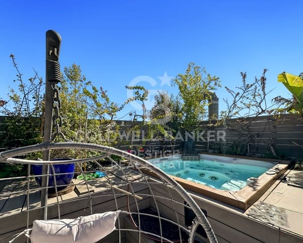 2 slaapkamer Penthouse te koop in El Raval, Barcelona stad - € 699.000 (Ref: 9698763)