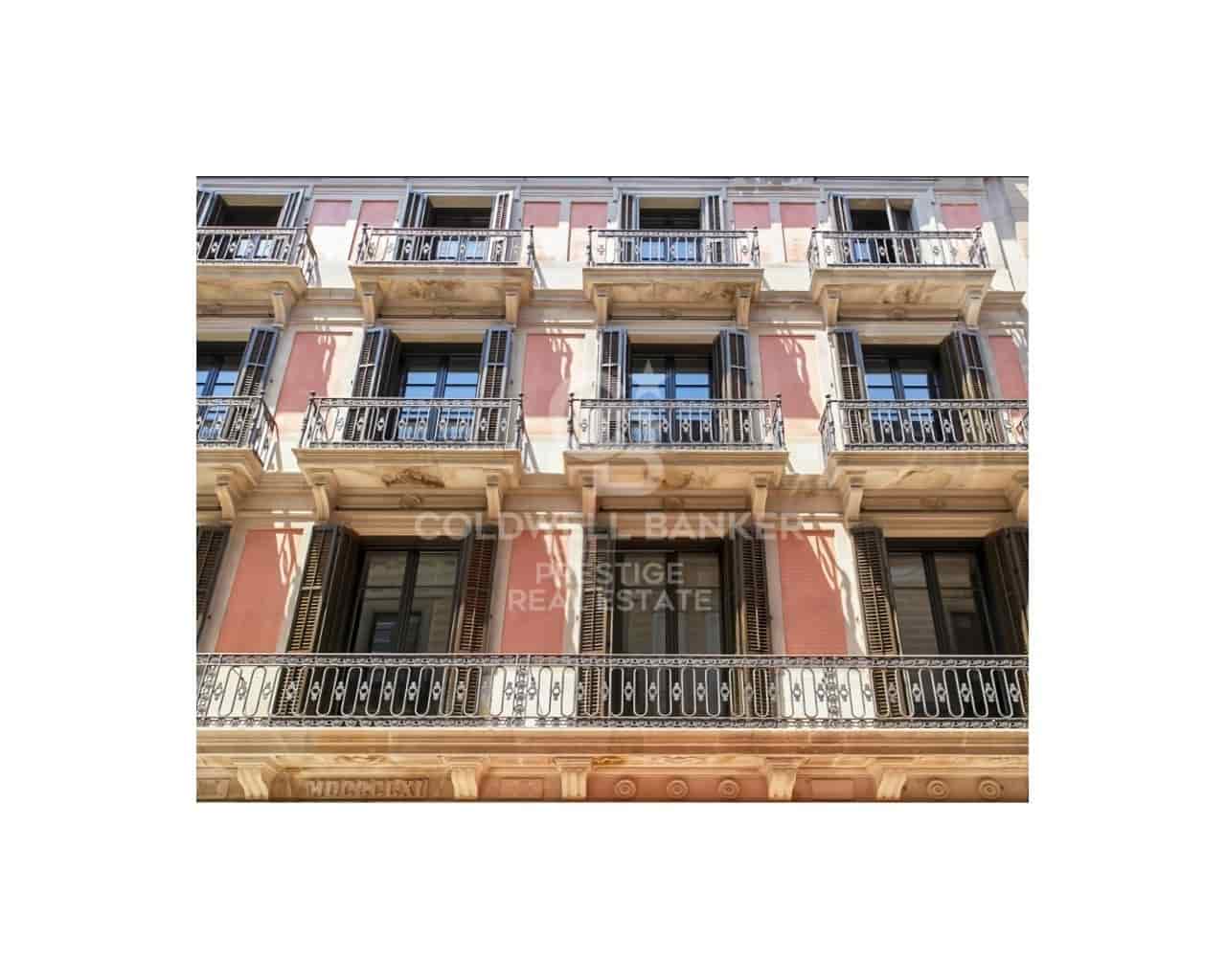 2 bedroom Penthouse for sale in Barcelona city with pool garage - € 1,860,000 (Ref: 9698764)