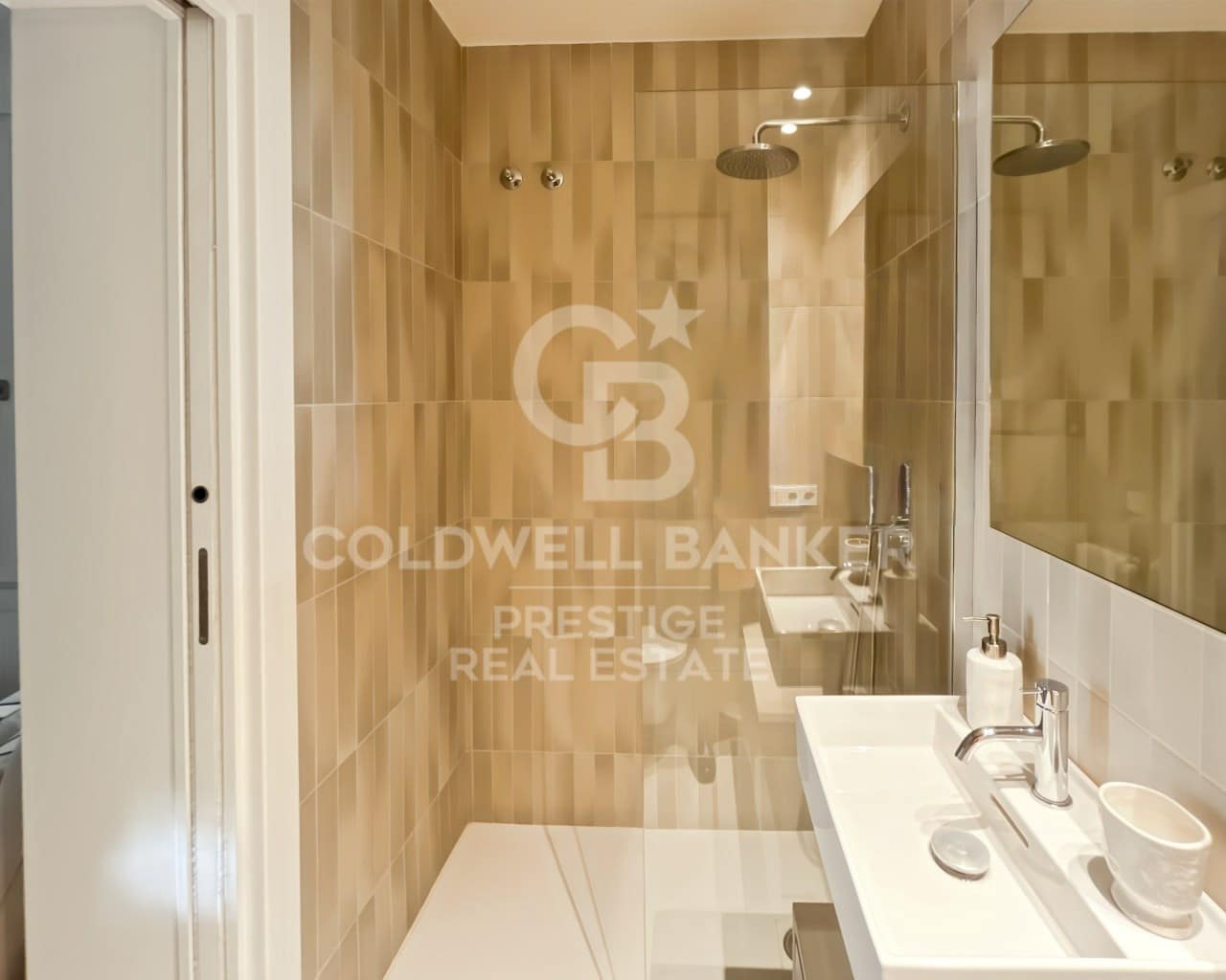 2 chambre Appartement à vendre à Barcelone ville - 1 650 000 € (Ref: 9711900)