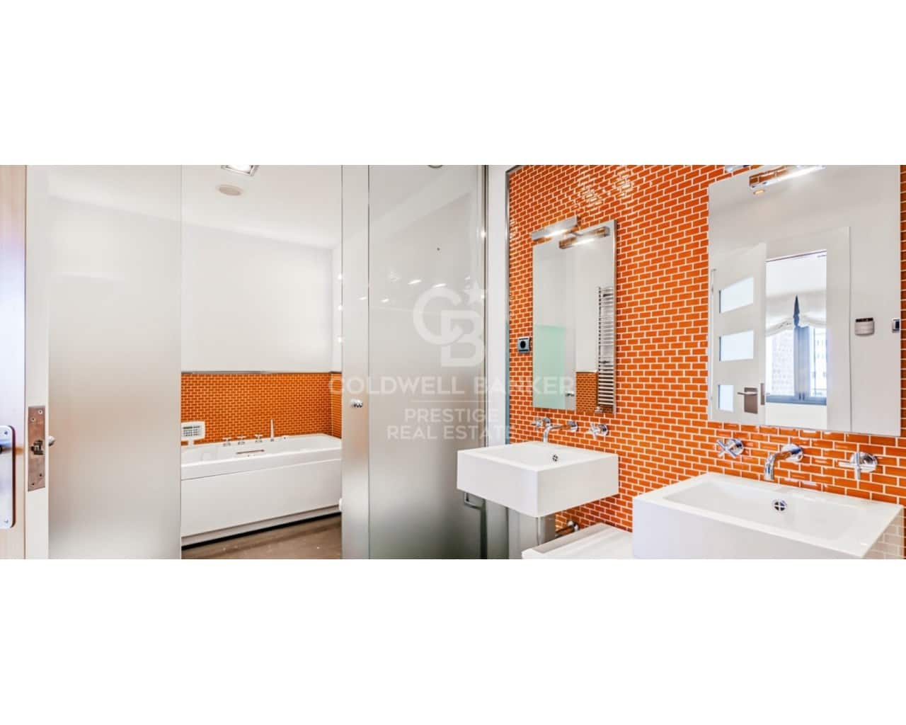 3 bedroom Flat for sale in Barcelona city with garage - € 3,500,000 (Ref: 9711901)