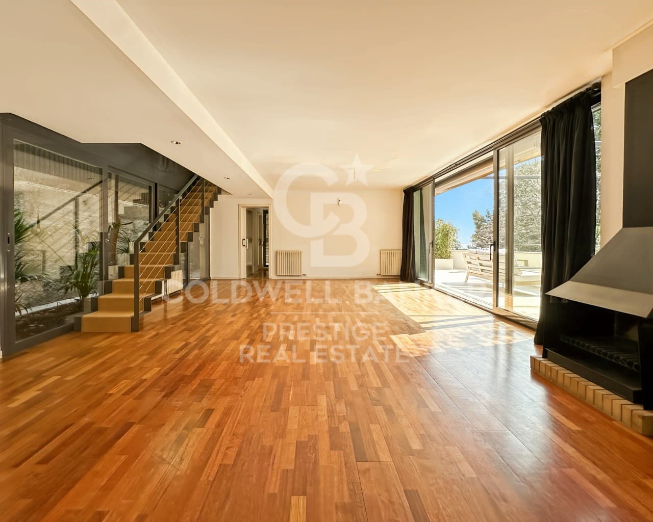 5 bedroom Villa for rent in Barcelona city with garage - € 5,900 (Ref: 9714831)