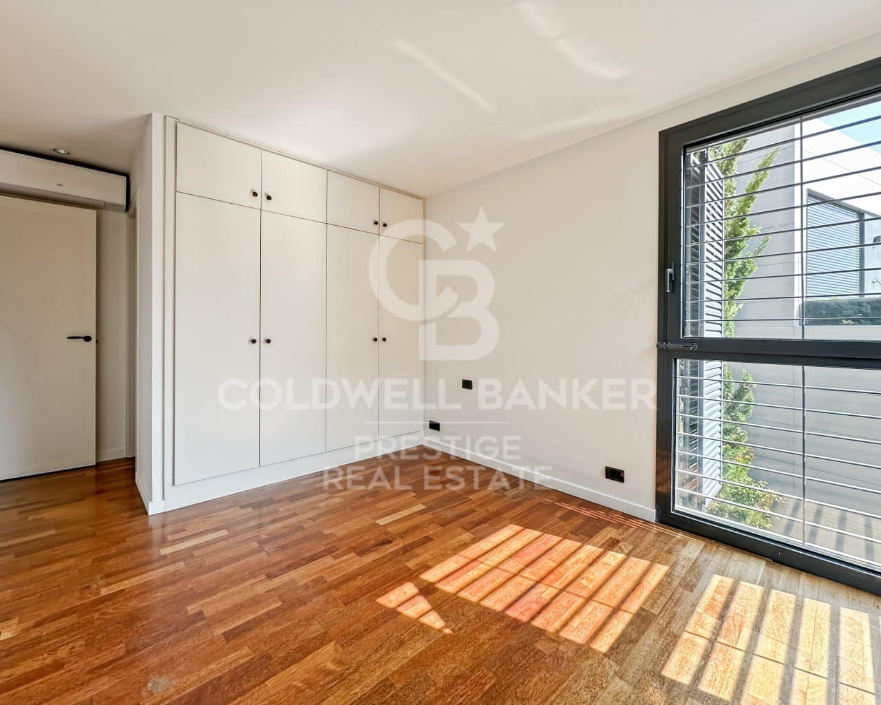 5 bedroom Villa for rent in Barcelona city with garage - € 5,900 (Ref: 9714831)