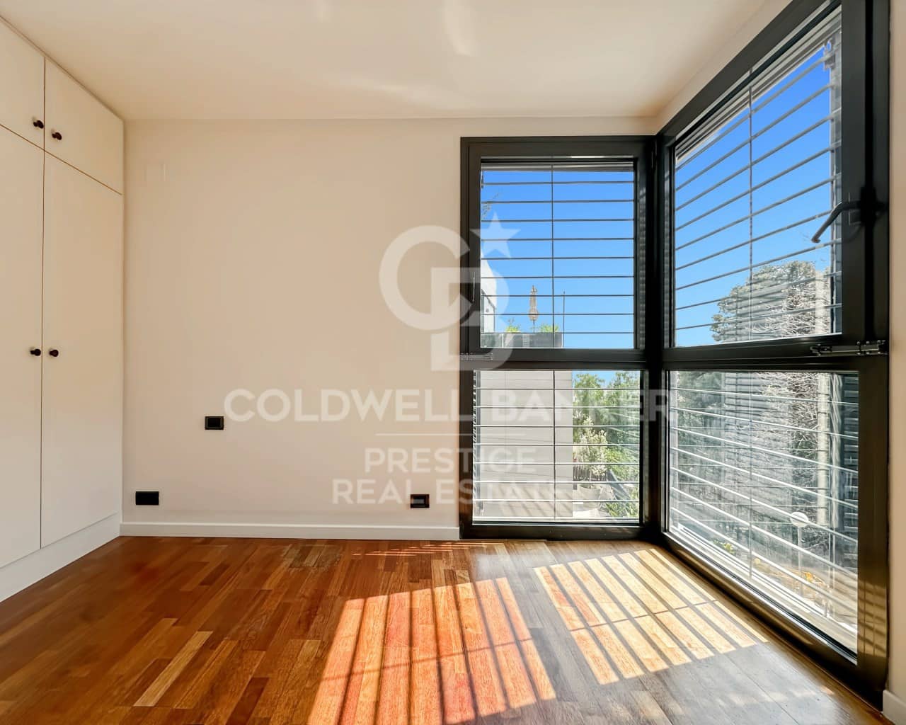 5 bedroom Villa for rent in Barcelona city with garage - € 5,900 (Ref: 9714831)