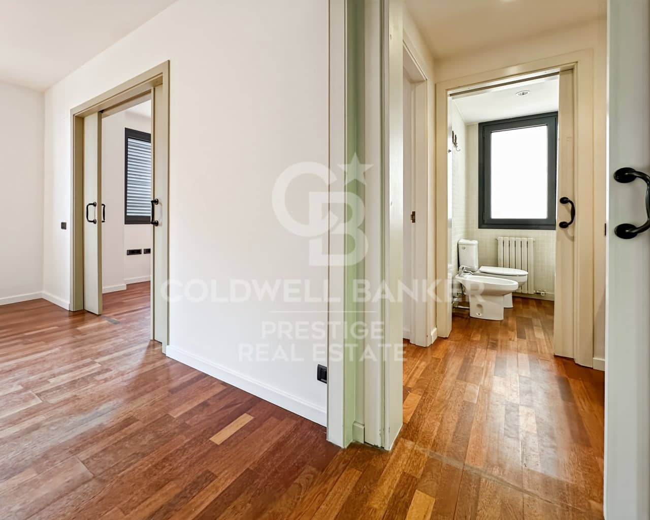 5 bedroom Villa for rent in Barcelona city with garage - € 5,900 (Ref: 9714831)