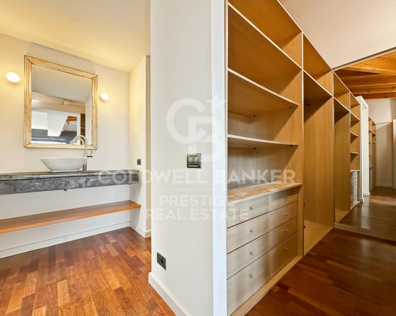 5 bedroom Villa for rent in Barcelona city with garage - € 5,900 (Ref: 9714831)