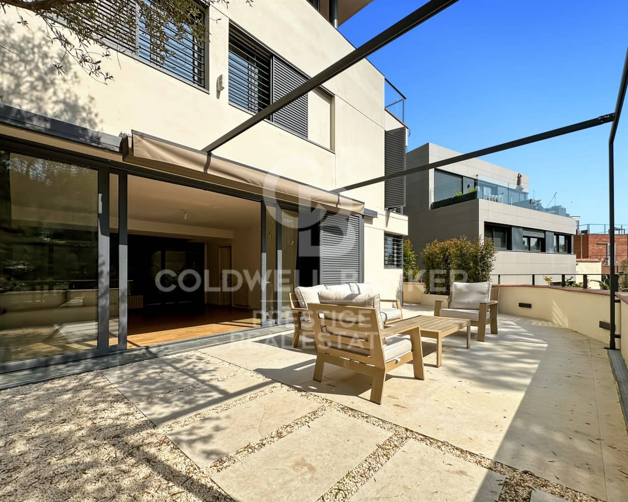 5 bedroom Villa for rent in Barcelona city with garage - € 5,900 (Ref: 9714831)