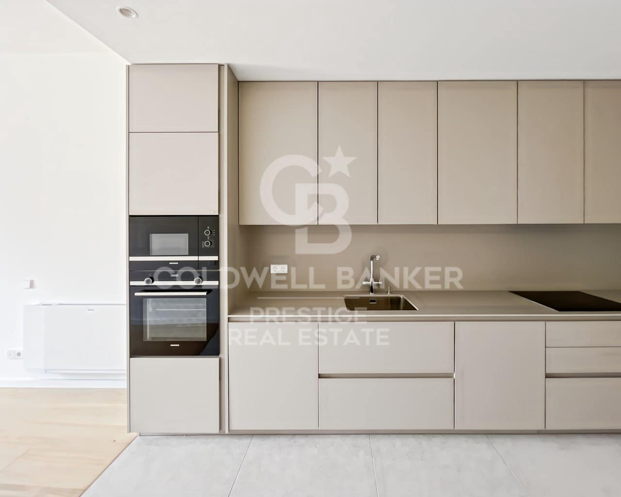 1 bedroom Flat for sale in Barcelona city - € 840,000 (Ref: 9744113)