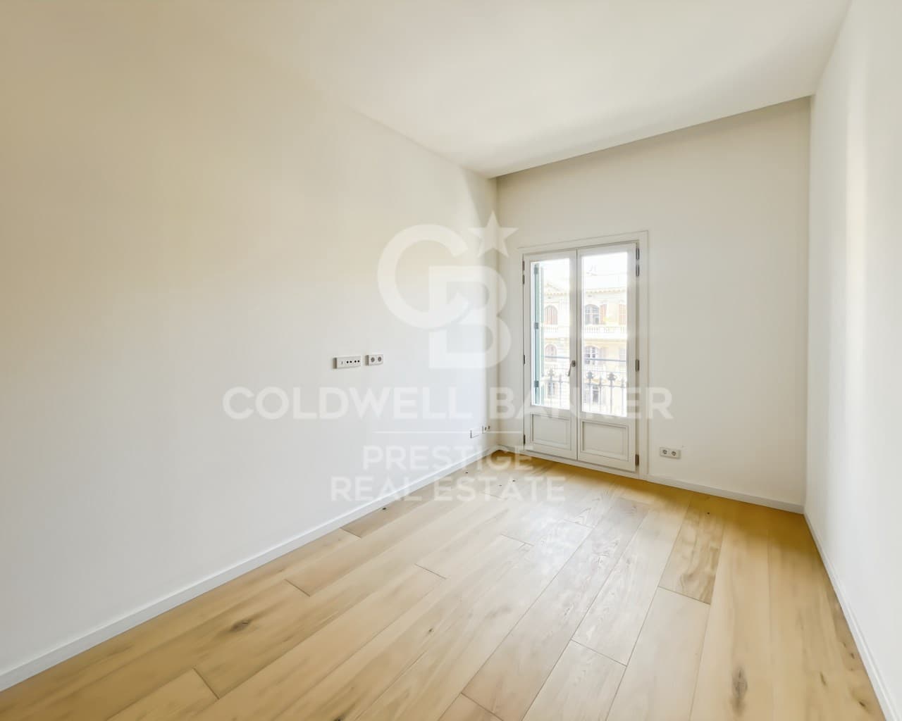 1 bedroom Flat for sale in Barcelona city - € 840,000 (Ref: 9744113)