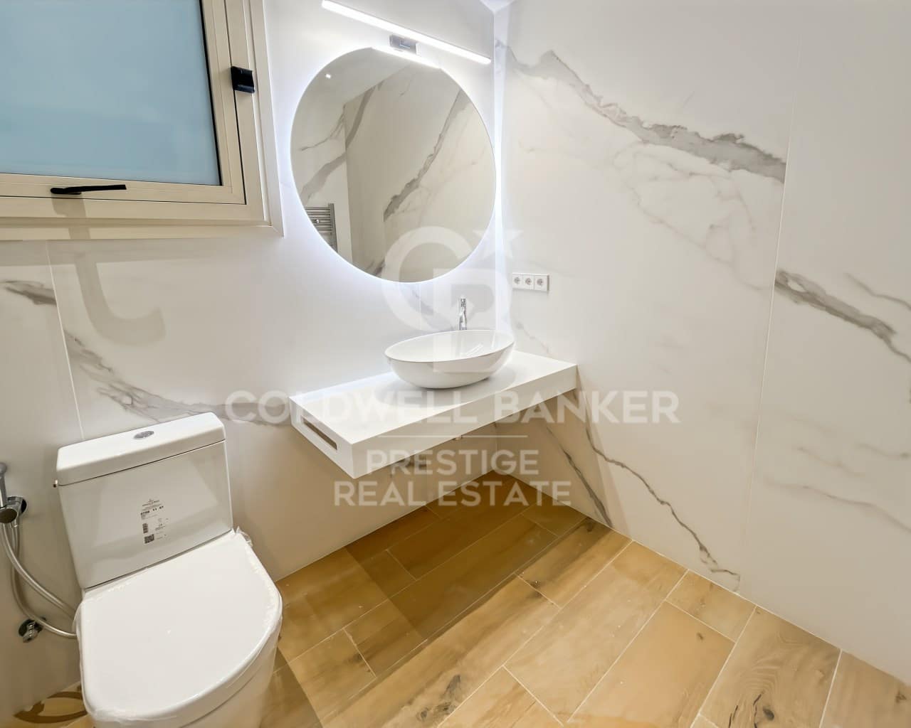 Appartement de 4 chambres à louer à Barcelone ville - 5 900 € (Ref: 9755562)