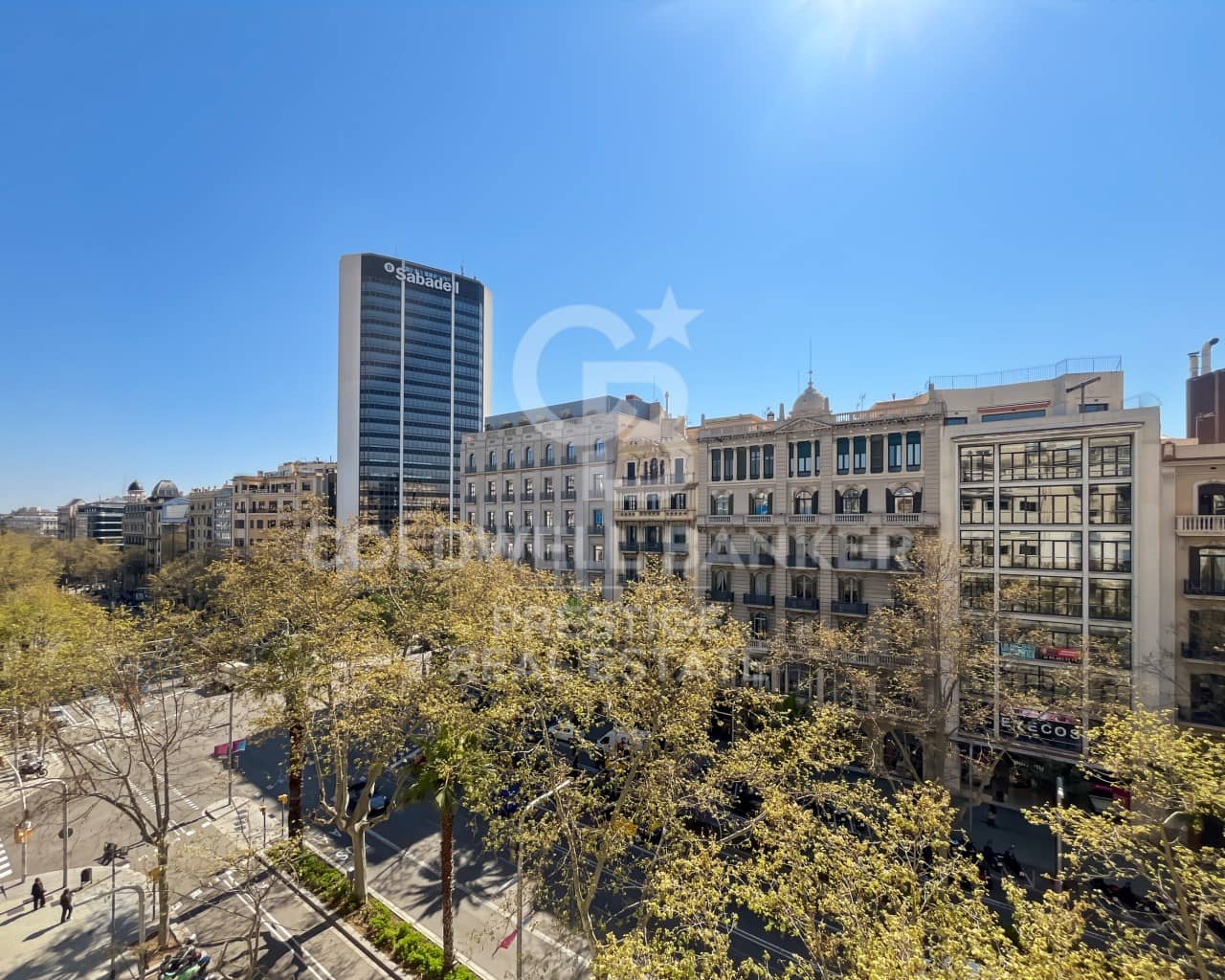 Appartement de 4 chambres à louer à Barcelone ville - 5 900 € (Ref: 9755562)