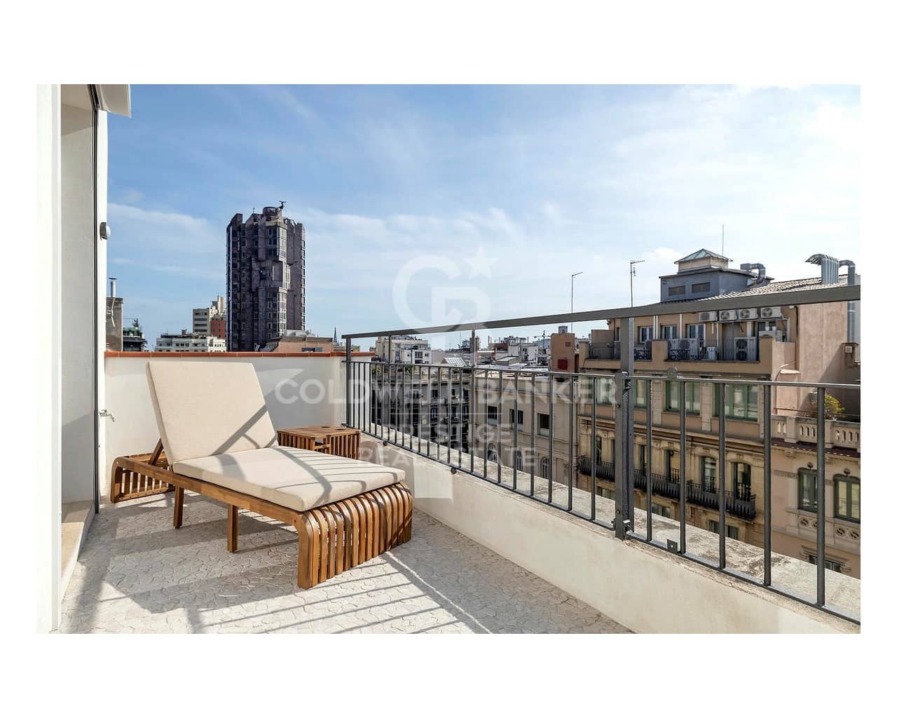Ático de 3 habitaciones en Barcelona ciudad en venta - 1.675.000 € (Ref: 9777964)