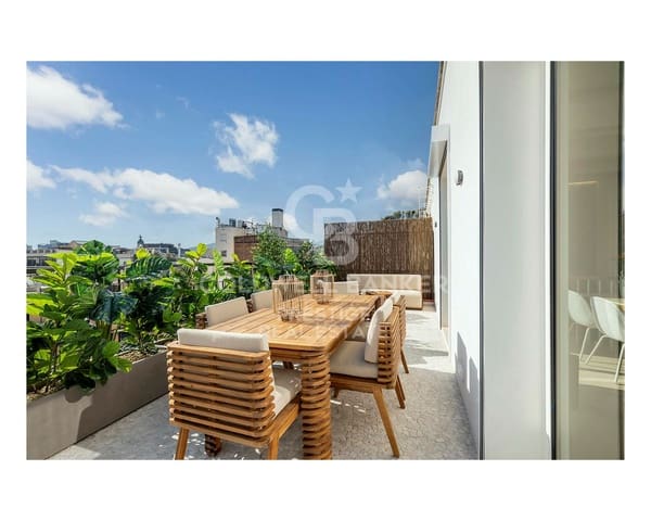 Ático de 3 habitaciones en La Dreta de L'Eixample, Barcelona ciudad en venta - 1.675.000 € (Ref: 9777964)