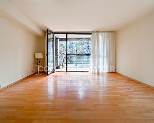 3 sovrum Lägenhet till salu i Diagonal Mar i El Front Marítim del Poblenou, Barcelona stad med garage - 850 000 € (Ref: 9784523)