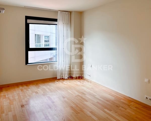 3 sovrum Lägenhet till salu i Diagonal Mar i El Front Marítim del Poblenou, Barcelona stad med garage - 850 000 € (Ref: 9784523)