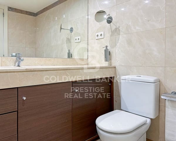 3 sovrum Lägenhet till salu i Diagonal Mar i El Front Marítim del Poblenou, Barcelona stad med garage - 850 000 € (Ref: 9784523)