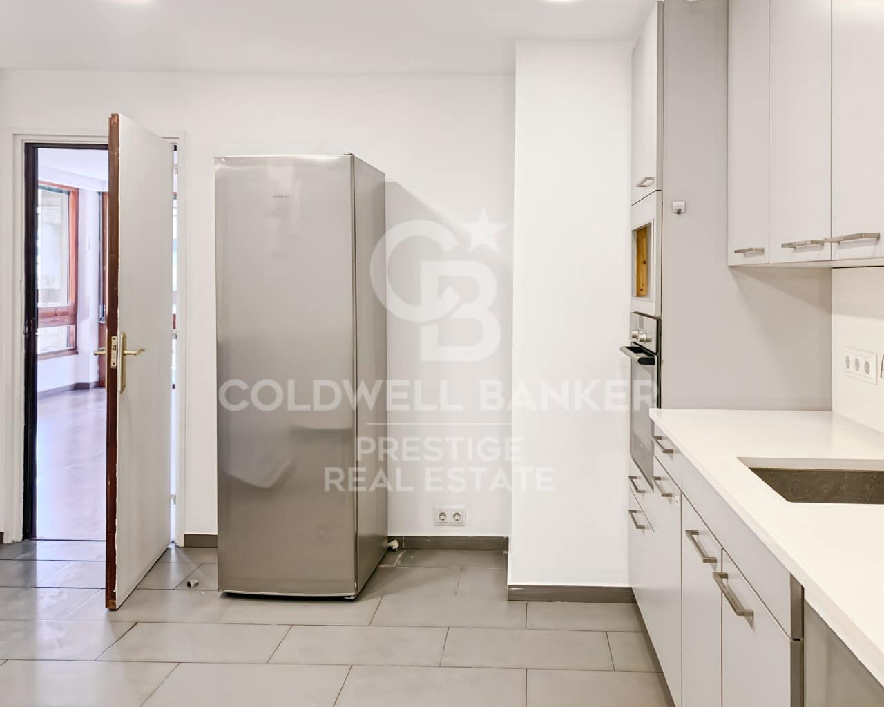 4 bedroom Flat for rent in Barcelona city with garage - € 4,200 (Ref: 9794479)