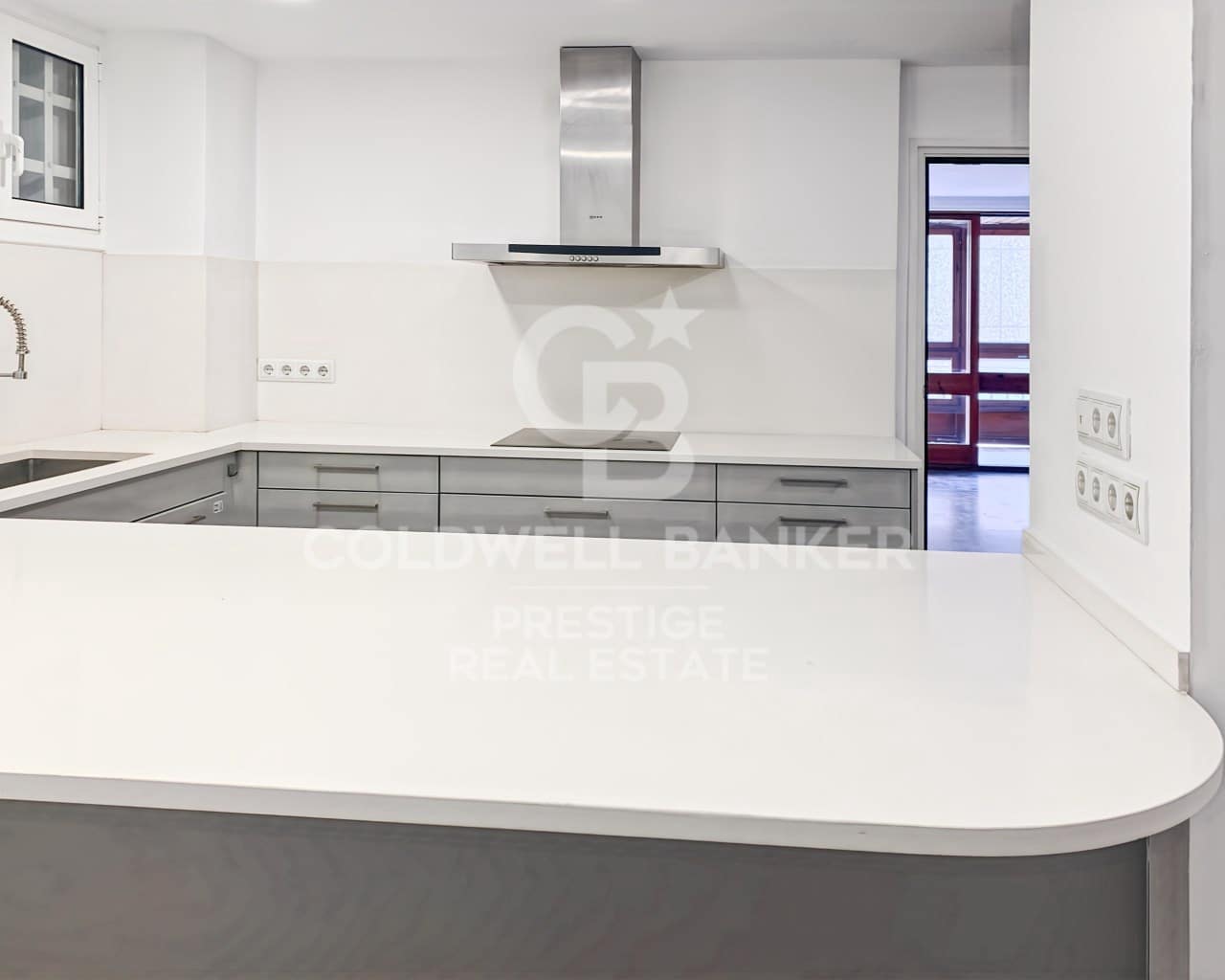 4 bedroom Flat for rent in Barcelona city with garage - € 4,200 (Ref: 9794479)