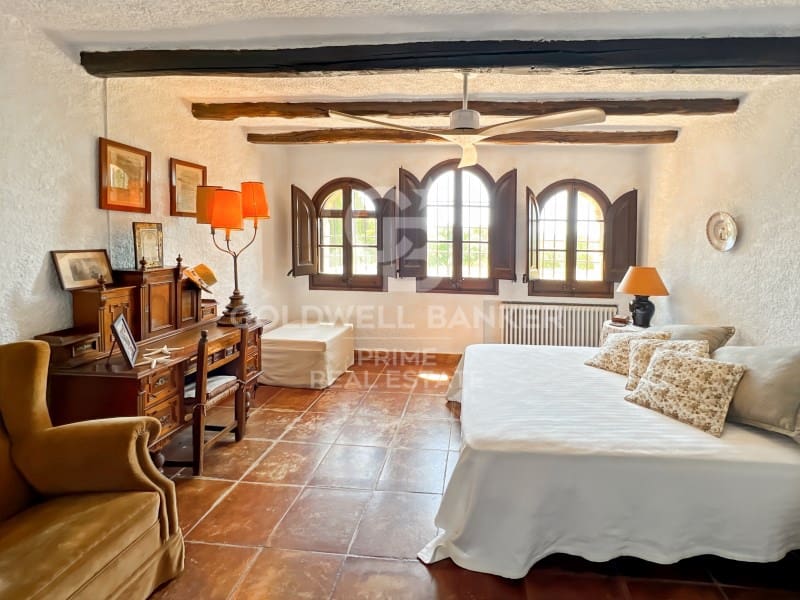 10 sovrum Finca/Hus på landet till salu i Caldes de Malavella med pool - 3 100 000 € (Ref: 9799123)