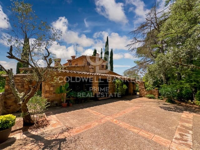 10 quarto Quinta/Casa Rural para venda em Caldes de Malavella com piscina - 3 100 000 € (Ref: 9799123)