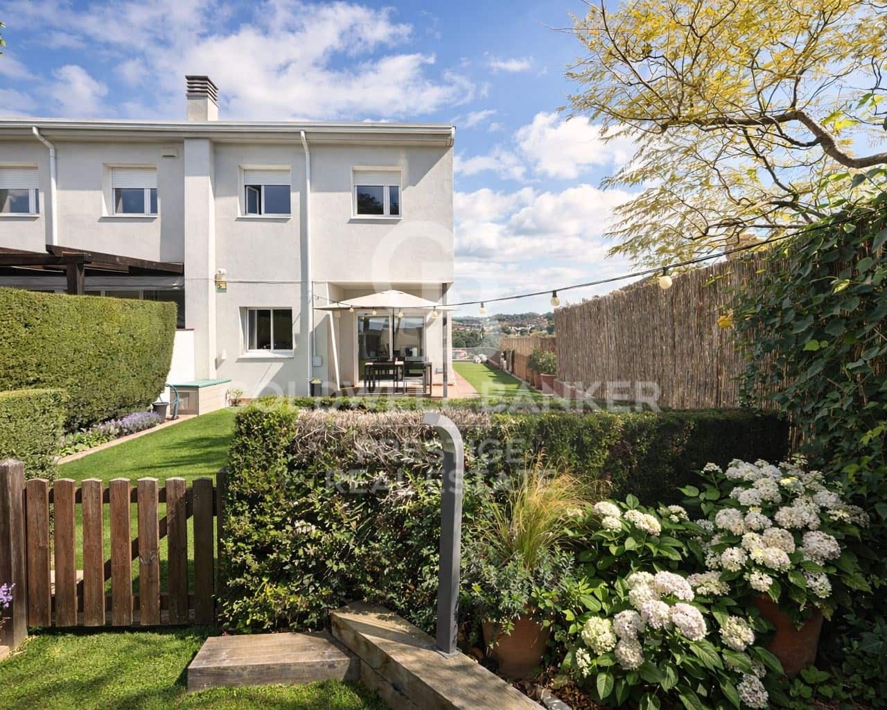 3 bedroom Semi-detached Villa for sale in Sant Pol de Mar with pool garage - € 750,000 (Ref: 9804203)