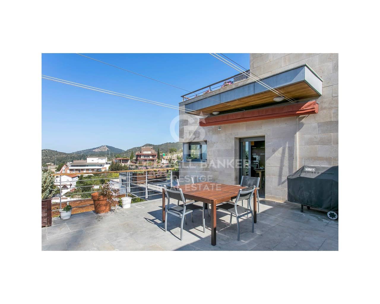 5 makuuhuone Huvila vuokrattavana paikassa Esplugues de Llobregat mukana uima-altaan 
autotalli - 8 500 € (Ref: 9806373)