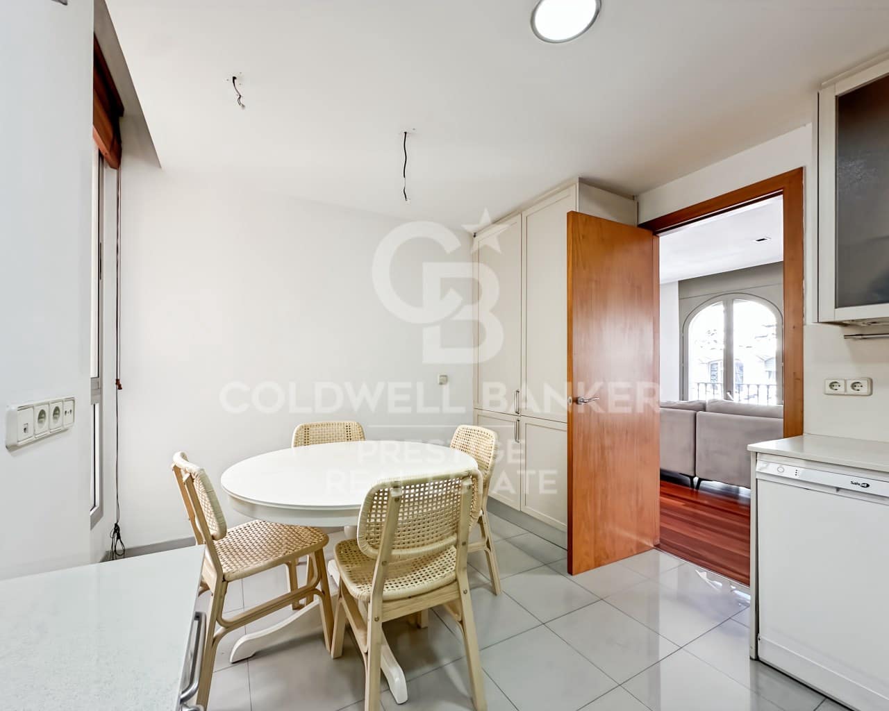 3 bedroom Flat for rent in Barcelona city with garage - € 2,755 (Ref: 9808052)
