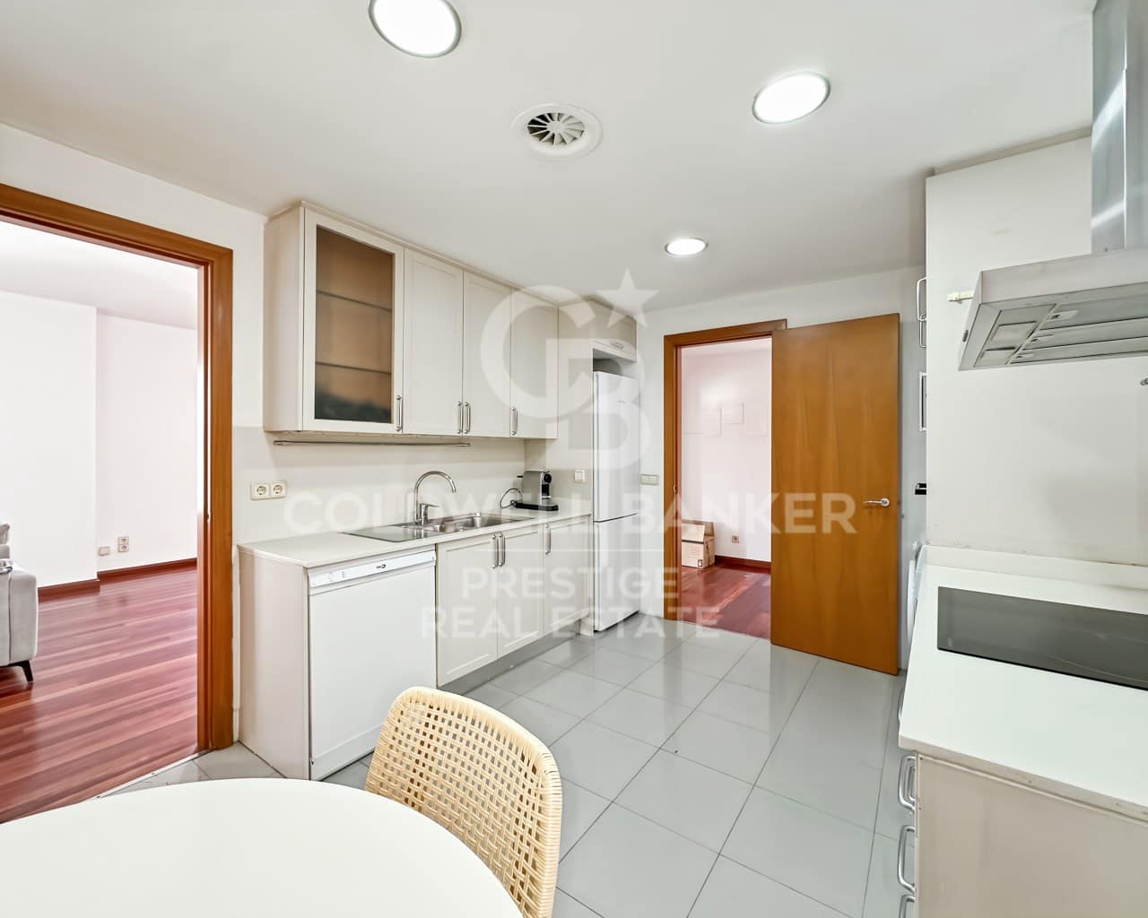 3 bedroom Flat for rent in Barcelona city with garage - € 2,755 (Ref: 9808052)