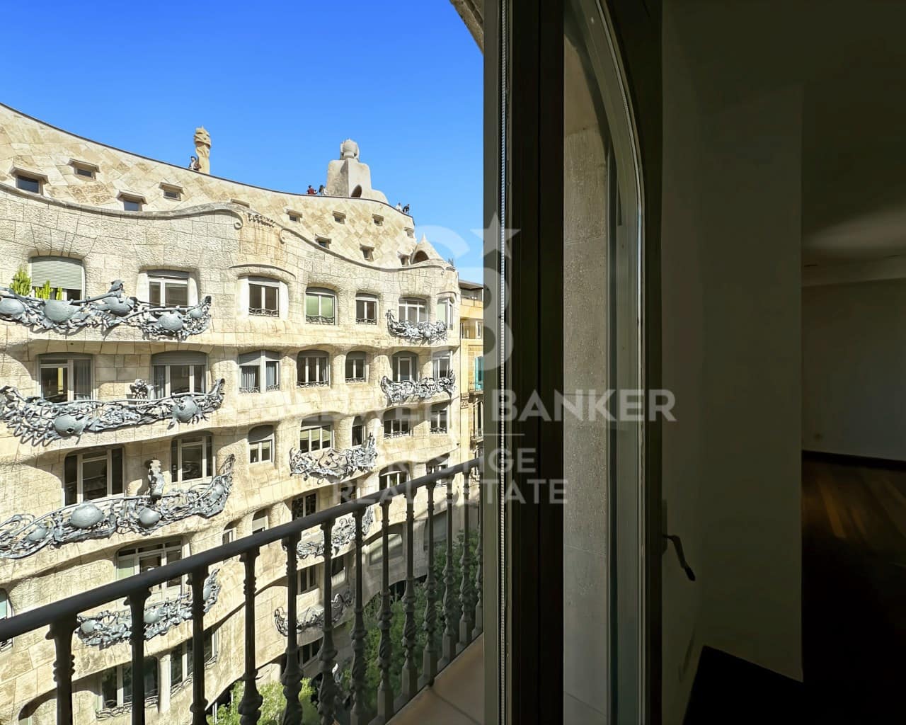 3 bedroom Flat for rent in Barcelona city with garage - € 2,755 (Ref: 9808052)