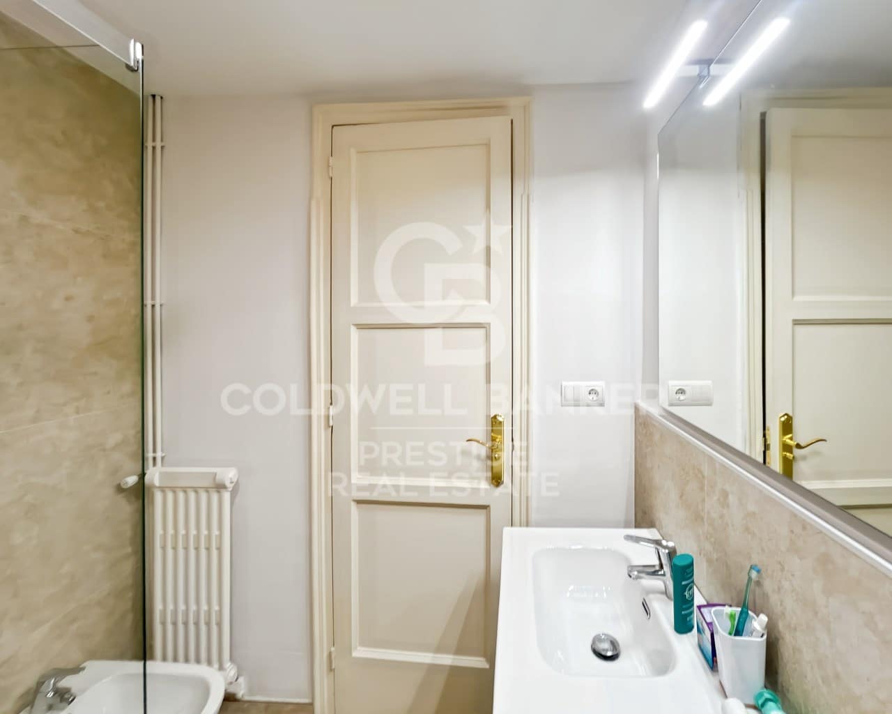 4 camera da letto Appartamento da affittare in Barcelona citta - 2.800 € (Rif: 9813777)