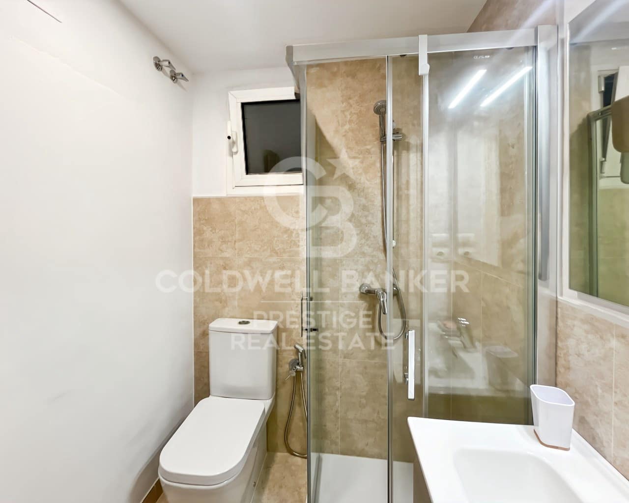 4 camera da letto Appartamento da affittare in Barcelona citta - 2.800 € (Rif: 9813777)