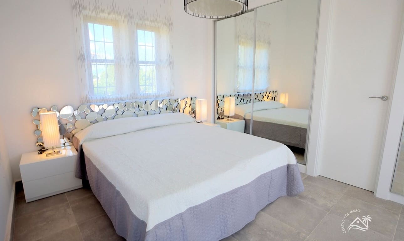 3 soveværelse Villa til salg i Cuevas del Almanzora med swimmingpool garage - € 375.950 (Ref: 8064054)