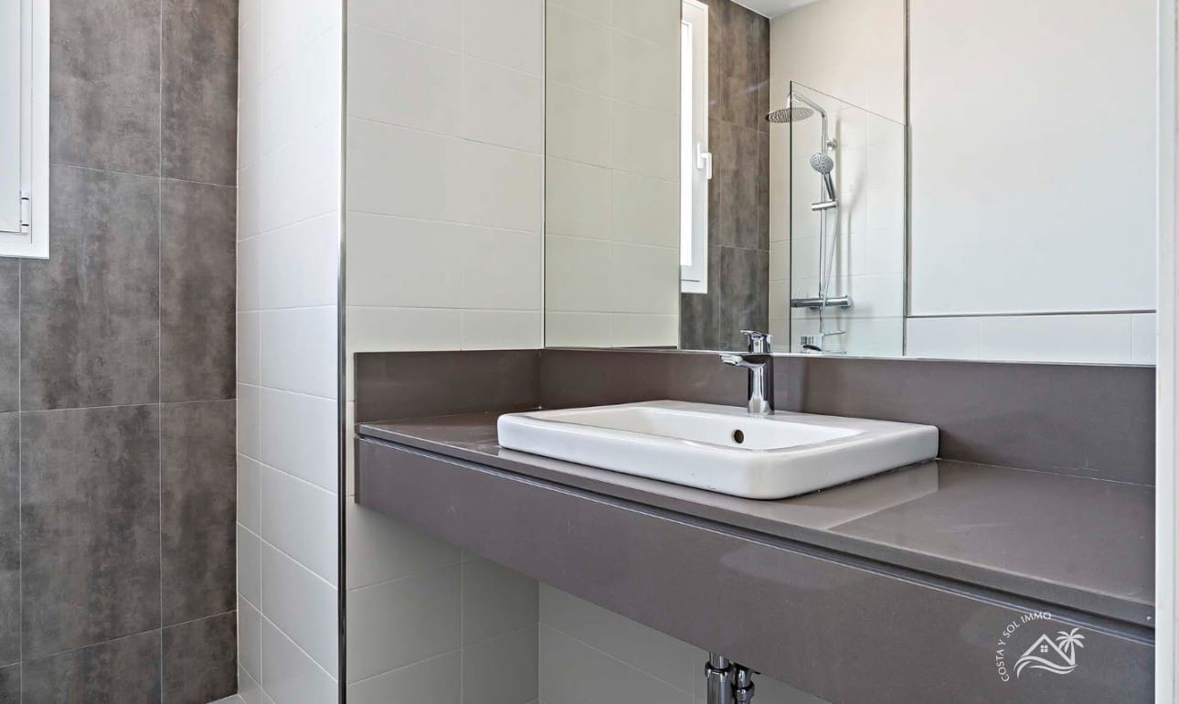 3 soverom Leilighet til salgs i Vera med svømmebasseng garasje - € 257 600 (Ref: 8064057)