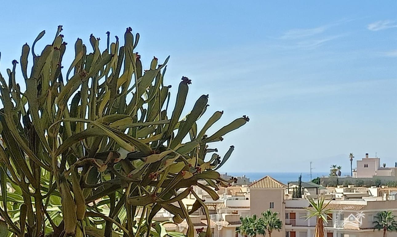 2 soverom Leilighet til salgs i Aguilas med svømmebasseng garasje - € 162 000 (Ref: 8165709)