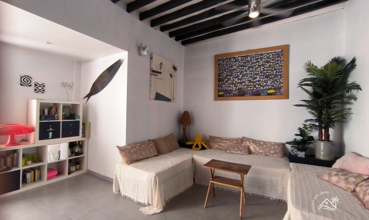 3 chambre Villa/Maison à vendre à Las Herrerias avec garage - 125 000 € (Ref: 8453975)