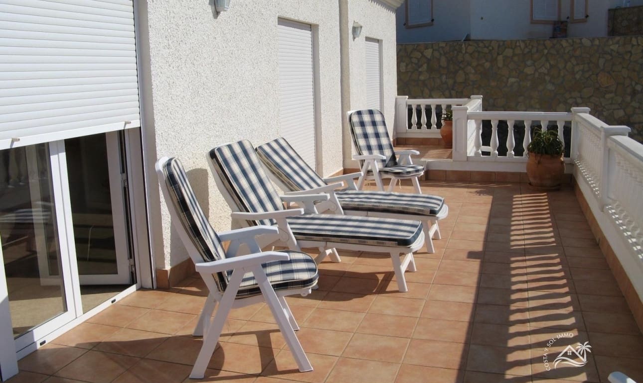 6 soverom Villa til salgs i El Calon med garasje - € 525 000 (Ref: 8624428)