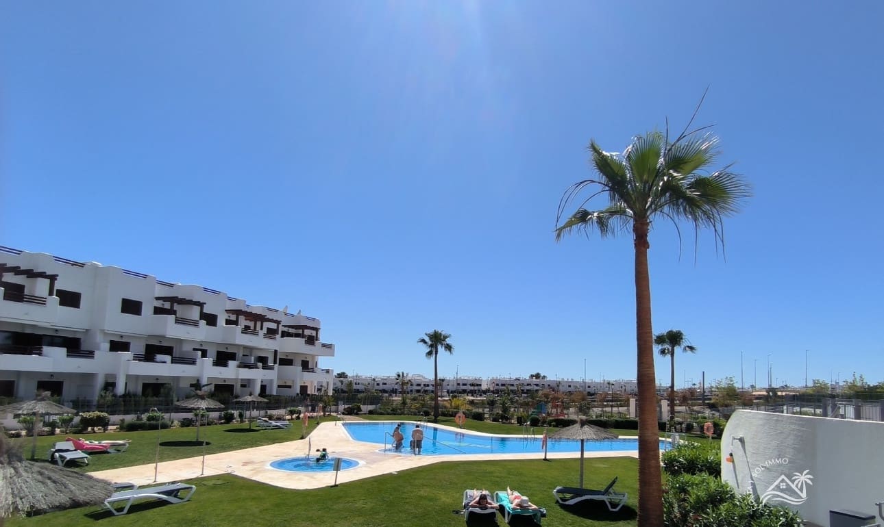 2 soverom Leilighet til salgs i San Juan de los Terreros med svømmebasseng garasje - € 182 000 (Ref: 8941987)
